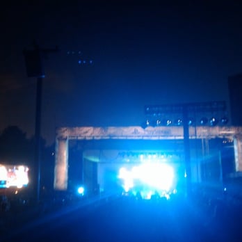 Lollapalooza - Band of Horses even looked magical during their set. - Festivals Near Me - Chicago, Illinois Lollapalooza - Band of Horses even looked magical during their set. - Festivals Near Me - Chicago, Illinois