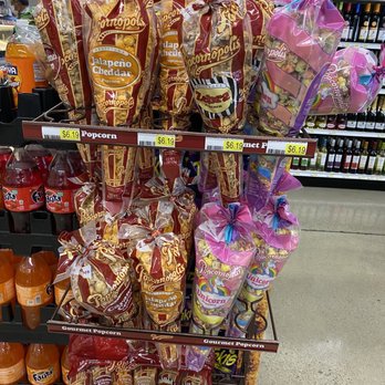 Carniceria La Carreta - Tons of snacks! See the wine around the corner? - Meat Shops Near Me - Bakersfield, California Carniceria La Carreta - Tons of snacks! See the wine around the corner? - Meat Shops Near Me - Bakersfield, California