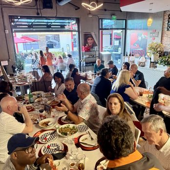 Del Lusso - Party of 40 - Pizza Near Me - Carlsbad, California