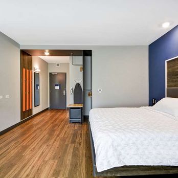Tru by Hilton Sumter - Guest room - Hotels Near Me - Sumter, South Carolina Tru by Hilton Sumter - Guest room - Hotels Near Me - Sumter, South Carolina