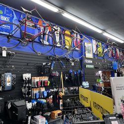 Midwest Cyclery - Inside