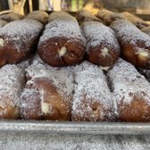Photo of Kamehameha Bakery - Honolulu, HI, United States. Éclairs