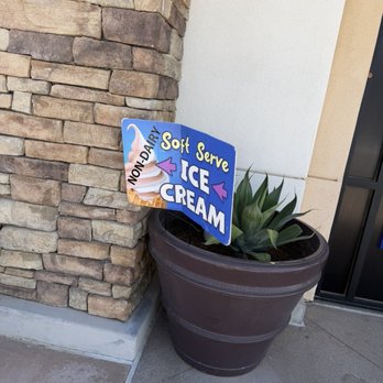 Veganburg - Soft serve! - Vegan Near Me - Hesperia, California