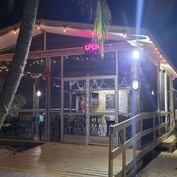 The Caboose Restaurant - Front entrance
