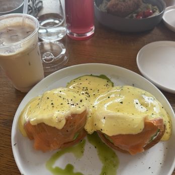 Mood - Breakfast & Brunch Near Me - Los Angeles, California Mood - Breakfast & Brunch Near Me - Los Angeles, California