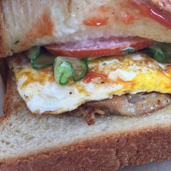 L'uxweet - Bakeries Near Me - Tustin, California