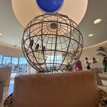 Glossier LA - Cosmetics & Beauty Supply Near Me - West Hollywood, California Glossier LA - Cosmetics & Beauty Supply Near Me - West Hollywood, California