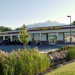 Les Schwab Tire Center
