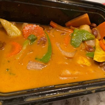 Basil Thai - Masaman Curry, terrible, watery - Thai Near Me - Blue Ash, Ohio