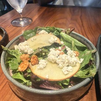 Ramsay's Kitchen - Harvest salad - American Near Me - Boston, Massachusetts