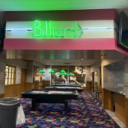 Waveland Bowl - The other of their two billiard rooms.