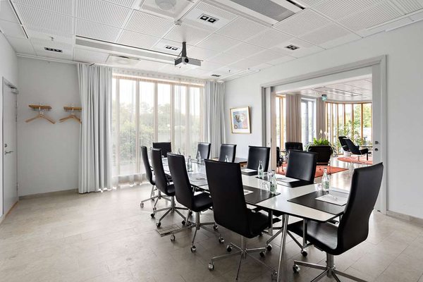 First Hotel Planetstaden by null
