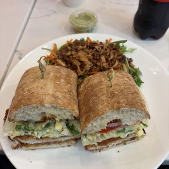 Carrot Express - Chicken sandwich - Salad Near Me - Miami, Florida Carrot Express - Chicken sandwich - Salad Near Me - Miami, Florida