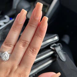 Signature Nails & Spa - Made my mail sideways and didn't fully paint