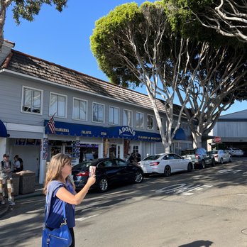 Adonis - Store - Mediterranean Near Me - Laguna Beach, California