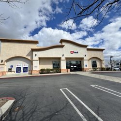 U.S. Bank Branch - Front