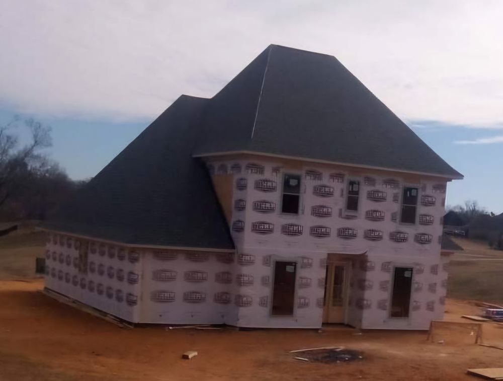 Slide of G&G Roofing