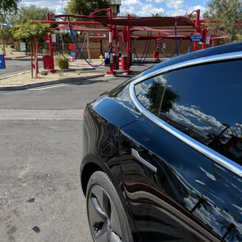 Francis & Sons Car Wash - Vacuums galore that are free! - Car Wash Near Me - Phoenix, Arizona Francis & Sons Car Wash - Vacuums galore that are free! - Car Wash Near Me - Phoenix, Arizona