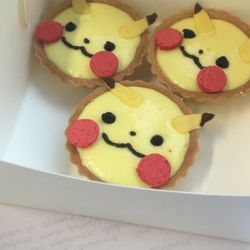 MADE by MakMak & Cakedown Bakery