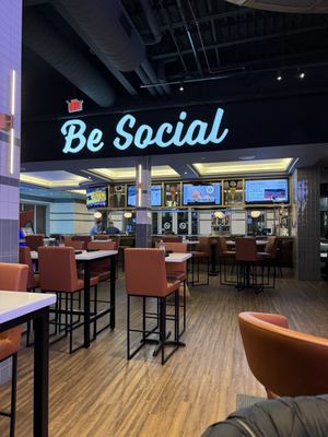 DraftKings Sports & Social Troy by null