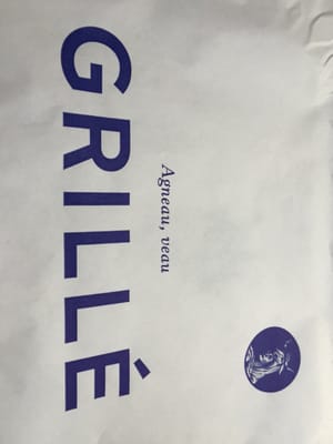 Grillé by null