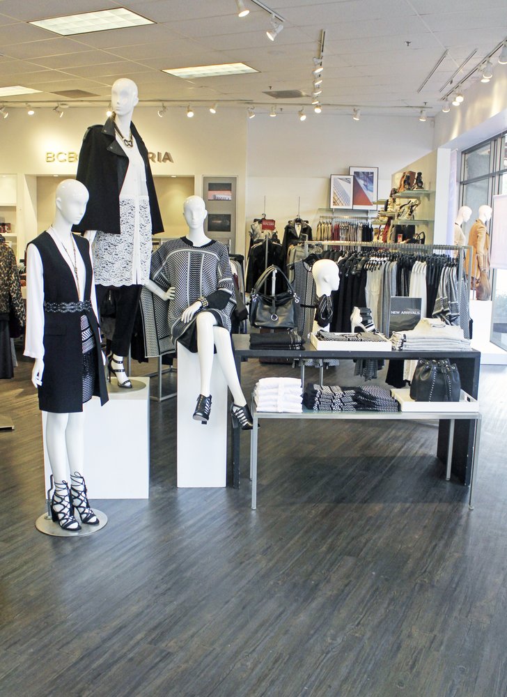 BCBGMAXAZRIA Factory Image
