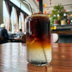 Espresso tonic