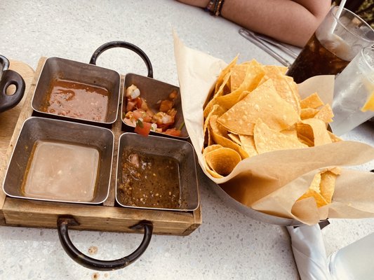 CT Cantina & Taqueria by null