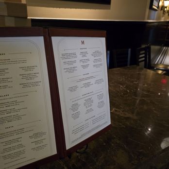Maggiano's Little Italy - Italian Near Me - Annapolis, Maryland