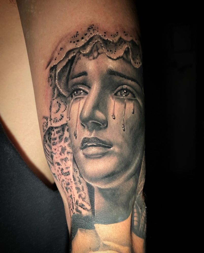 Tattoos by Dorian Logo