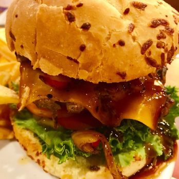 Denny's - Yum - Diners Near Me - Ramona, California