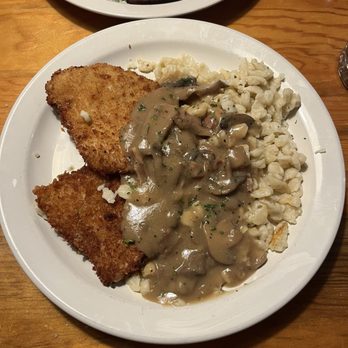 Royal Bavaria - Jager Schnitzel - German Near Me - Moore, Oklahoma