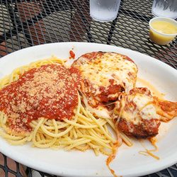 Mezzaluna Brick Oven | Tap House - Outside dining at Mezzaluna in historic downtown Hendersonville.