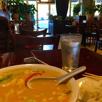 Da Nang Restaurant - Gigantic vase waterfall greets you. Well lit. Comfortable. Attentive staff. - Vietnamese Near Me - Olympia, Washington Da Nang Restaurant - Gigantic vase waterfall greets you. Well lit. Comfortable. Attentive staff. - Vietnamese Near Me - Olympia, Washington