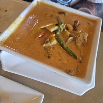 Coconut Cafe - Roasted duck curry - Laotian Near Me - Merced, California
