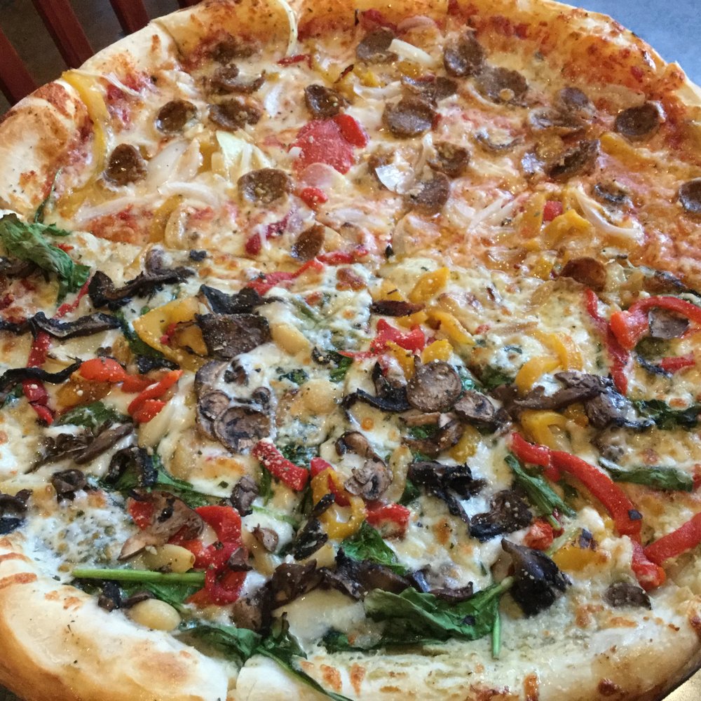 Mezza Luna Pizzeria - Pizza Near Me - Eugene, Oregon Mezza Luna Pizzeria - Pizza Near Me - Eugene, Oregon