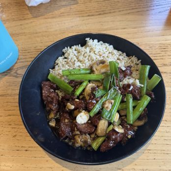 Pei Wei Asian Kitchen - Mongolian Steak - Asian Fusion Near Me - Boca Raton, Florida
