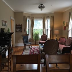 Davis Square Inn