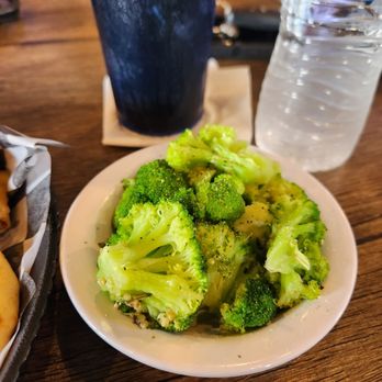 Puddle Jumpers - Side of broccoli - New American Near Me - Tavares, Florida