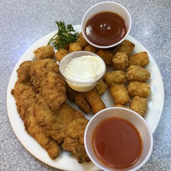 Sally's On Broadway - American Near Me - Springville, Iowa Sally's On Broadway - American Near Me - Springville, Iowa