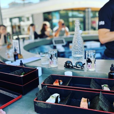 HRB Experience Century City by null
