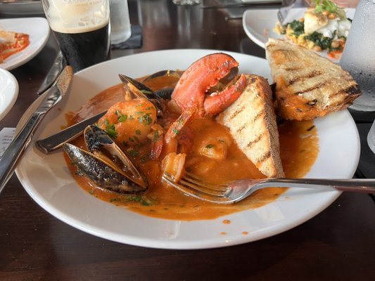 The Poynt Newburyport by null