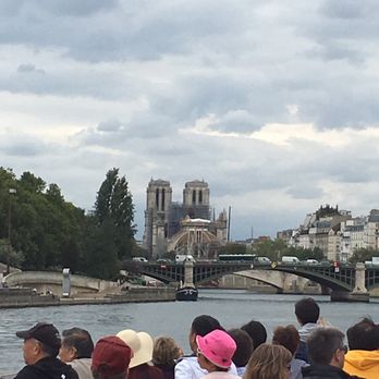 Bateaux Mouches - Notre dame - Boat Charters Near Me - Paris, 75 Bateaux Mouches - Notre dame - Boat Charters Near Me - Paris, 75