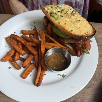 Tavola Trattoria - Blt - Italian Near Me - Jacksonville, Florida Tavola Trattoria - Blt - Italian Near Me - Jacksonville, Florida