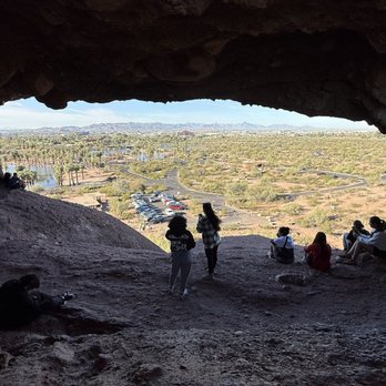 Hole-in-the-Rock - Hiking Near Me - Phoenix, Arizona Hole-in-the-Rock - Hiking Near Me - Phoenix, Arizona
