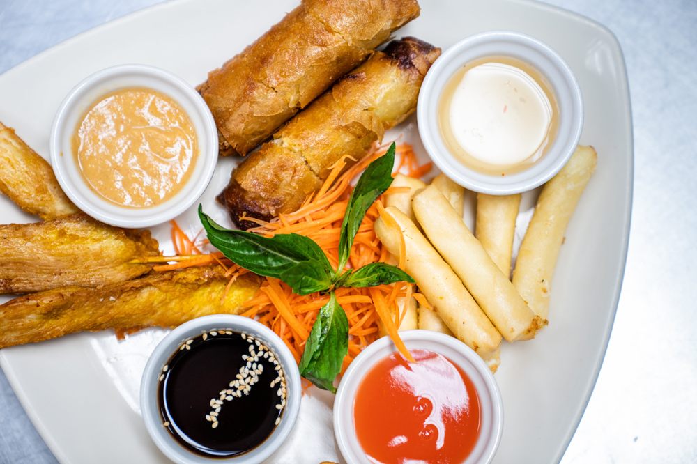 RED MOON ASIAN CUISINE Updated September 2024 56 Photos & 97