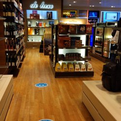 Duty Free Shop
