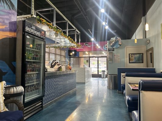 Island Frozen Yogurt Bar by null