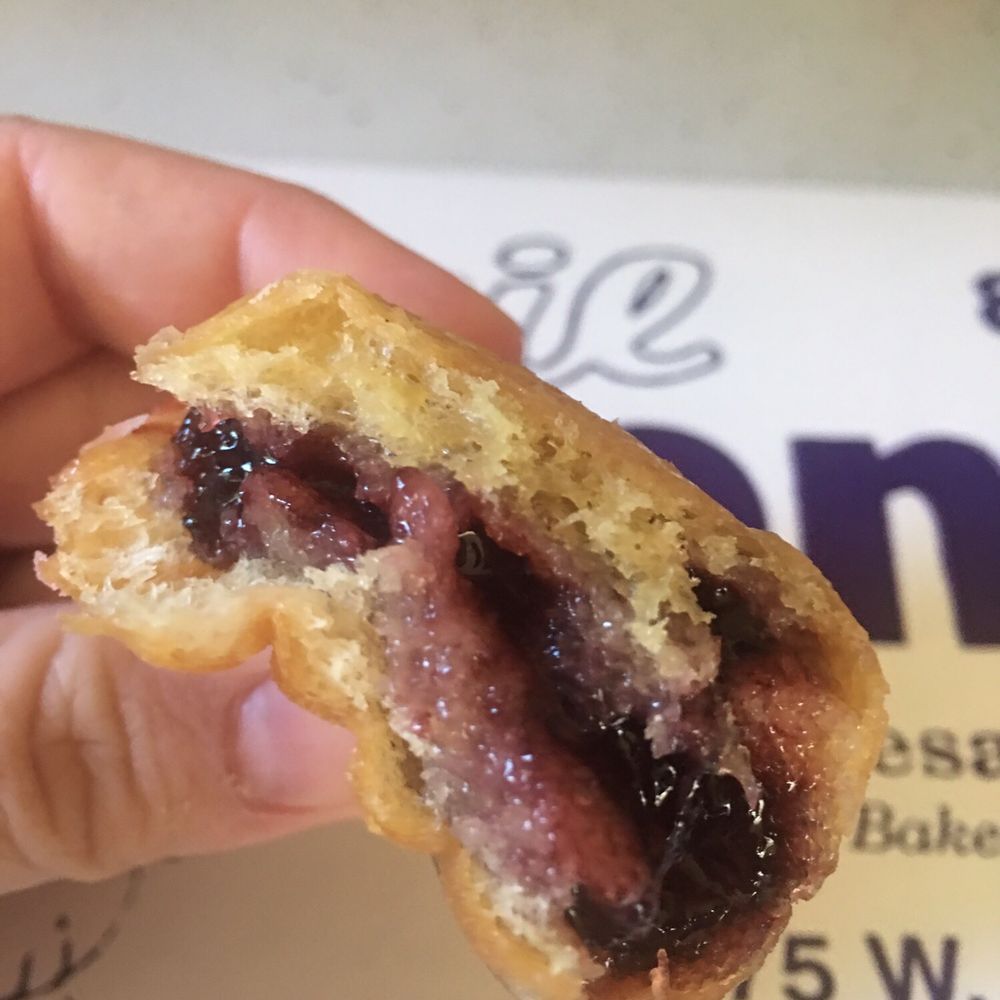 Dixie Donuts - Donuts Near Me - Norwich, Connecticut Dixie Donuts - Donuts Near Me - Norwich, Connecticut