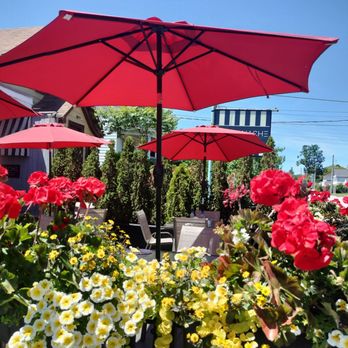 Red Ganache - Garden patio seating @ Red Ganache/ Niagara Falls ONT. - Bakeries Near Me - Niagara Falls, Ontario